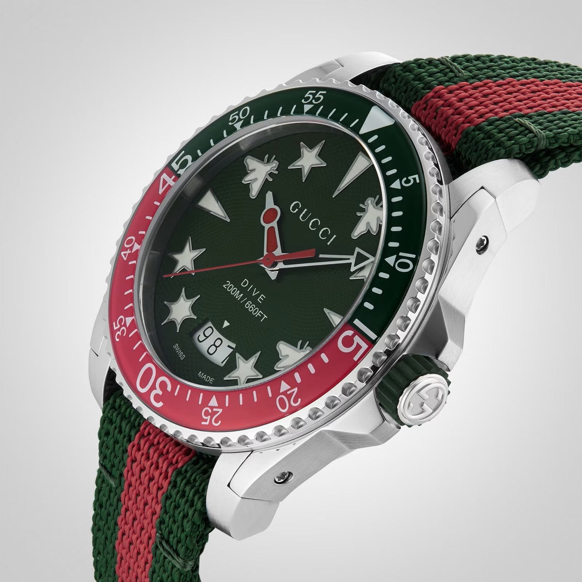 Gucci Dive 40mm Ya136339