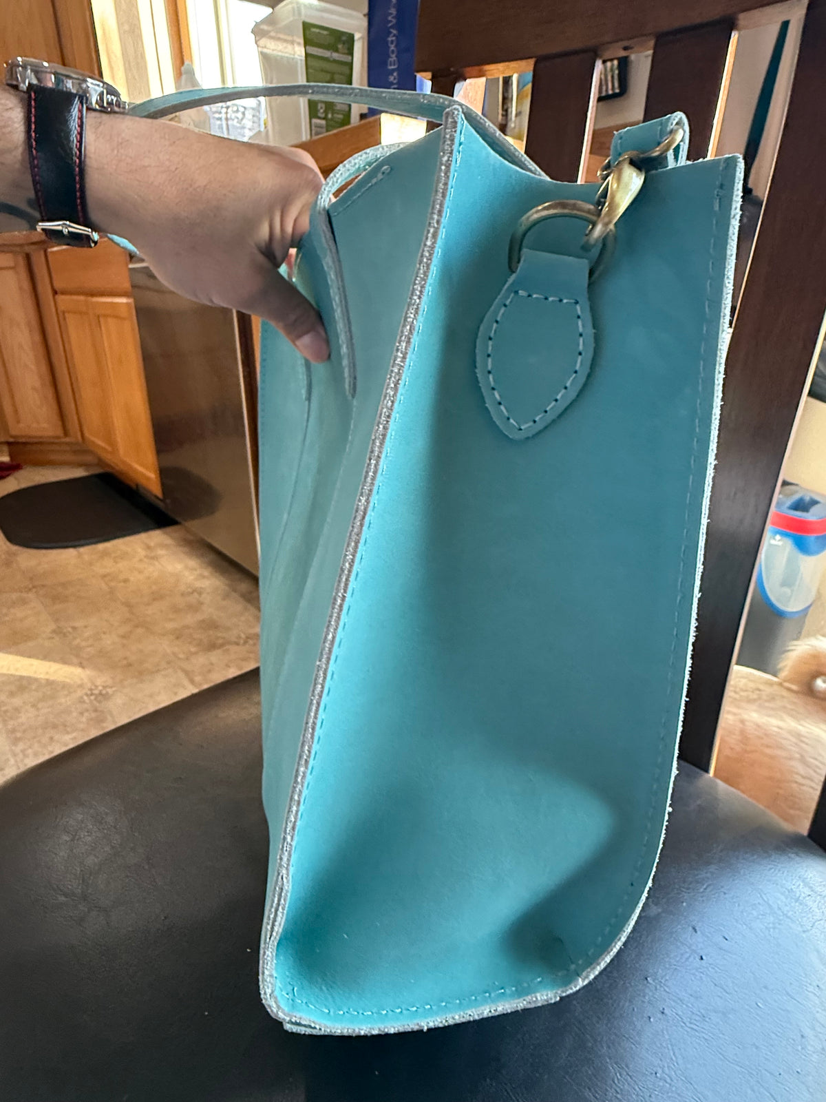 Consignment: Portland Leather Goods Happy Teal Tote