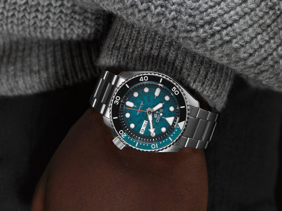 Seiko 5 Skeleton SRPJ45K1